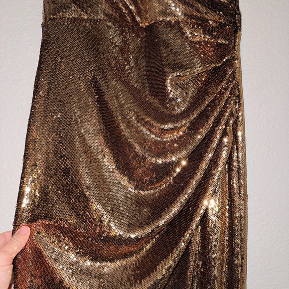 Dress the Population Gold Sequin Jordan dress - Picture 4 of 6